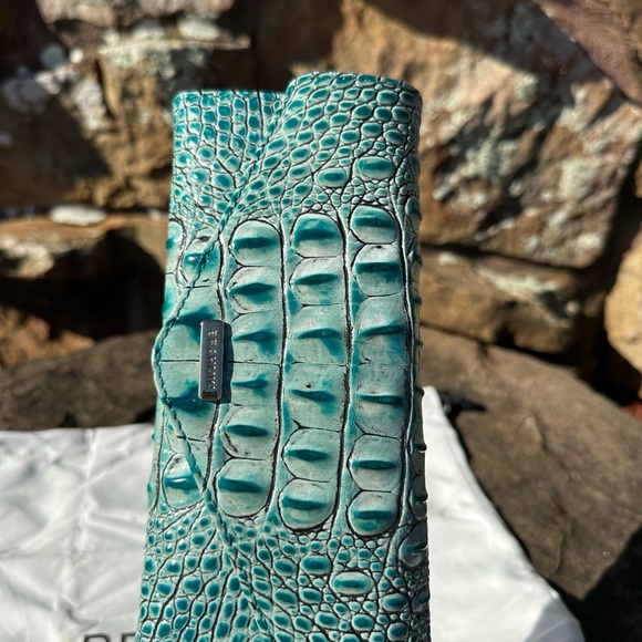 Brahmin Veronica Wallet - Picture 9 of 10